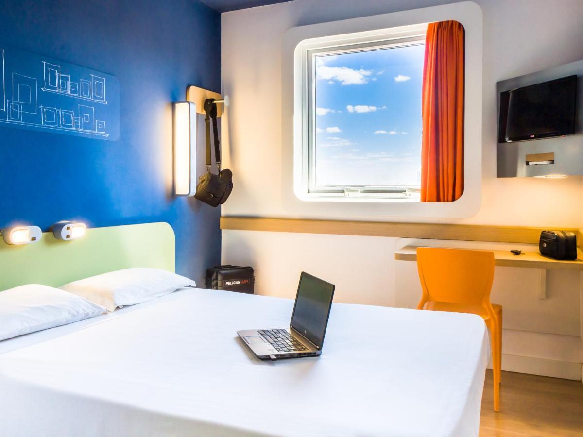 Ibis Budget Sertãozinho エクステリア 写真