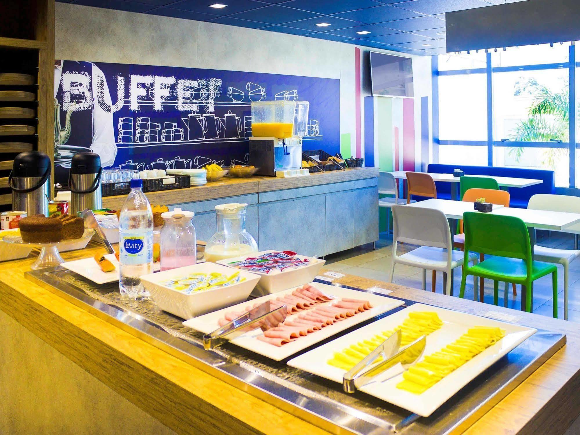 Ibis Budget Sertãozinho エクステリア 写真