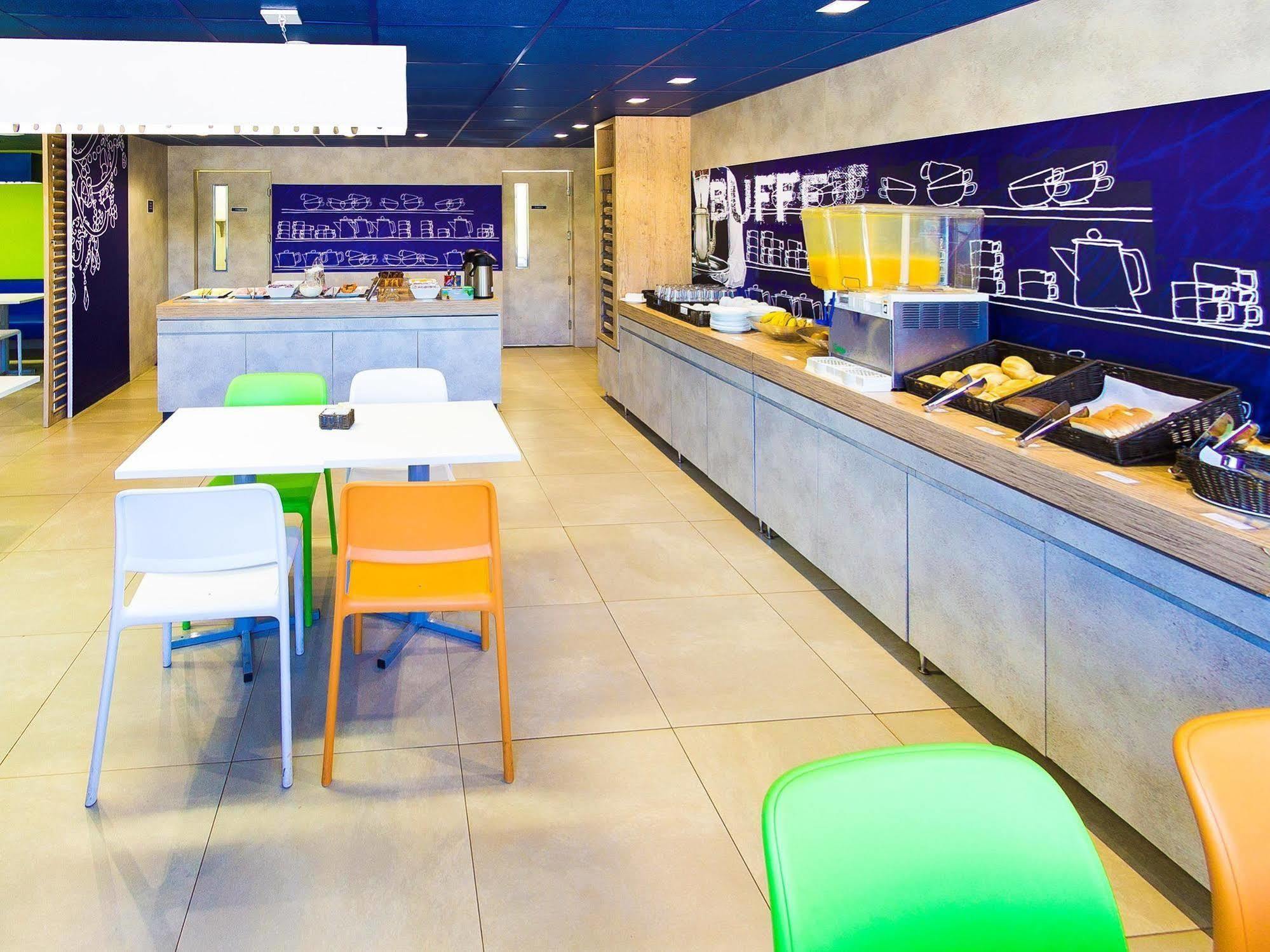 Ibis Budget Sertãozinho エクステリア 写真
